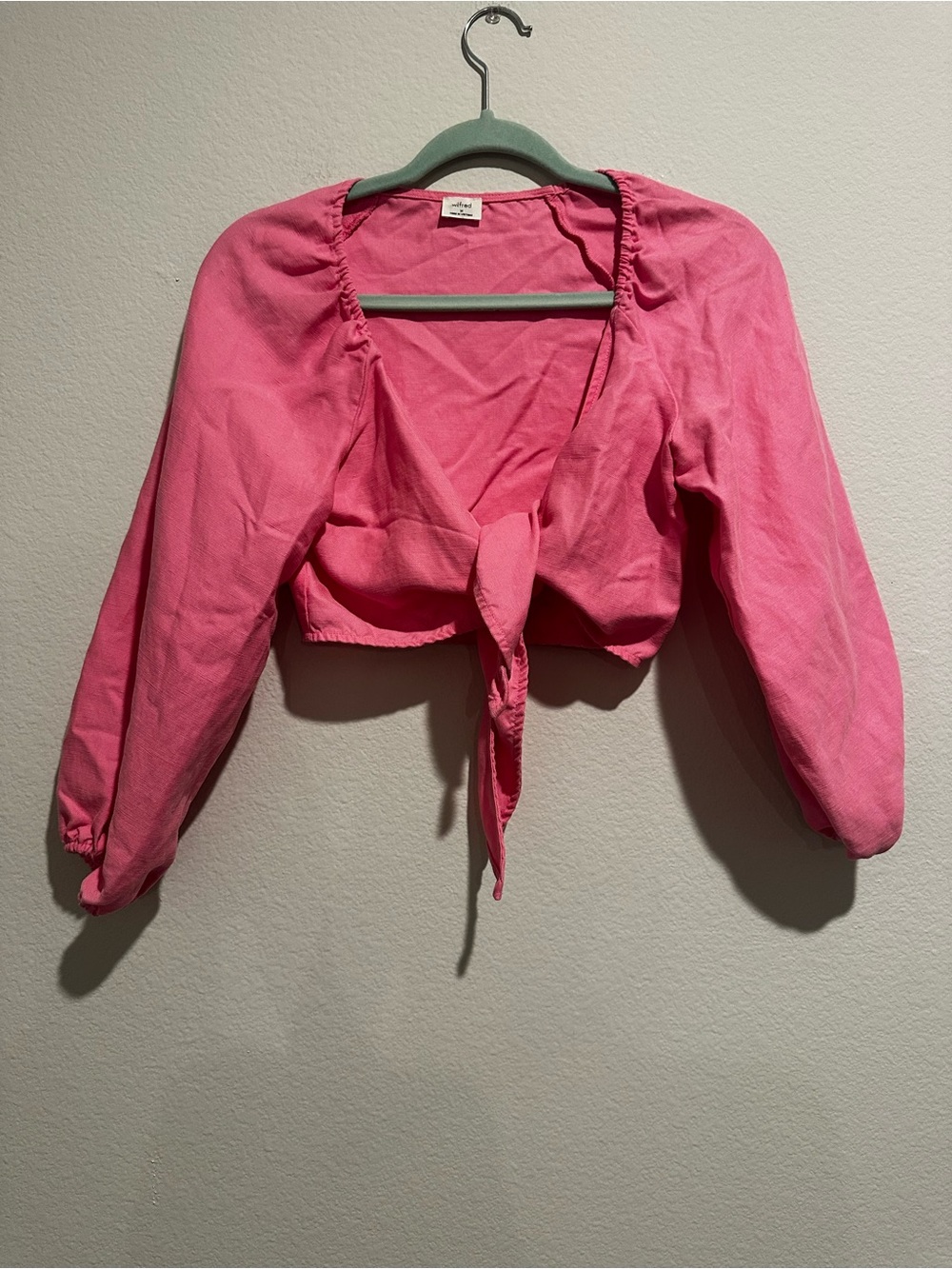 Wilfred Pink Tie-Front Puff Sleeve Linen Crop Top